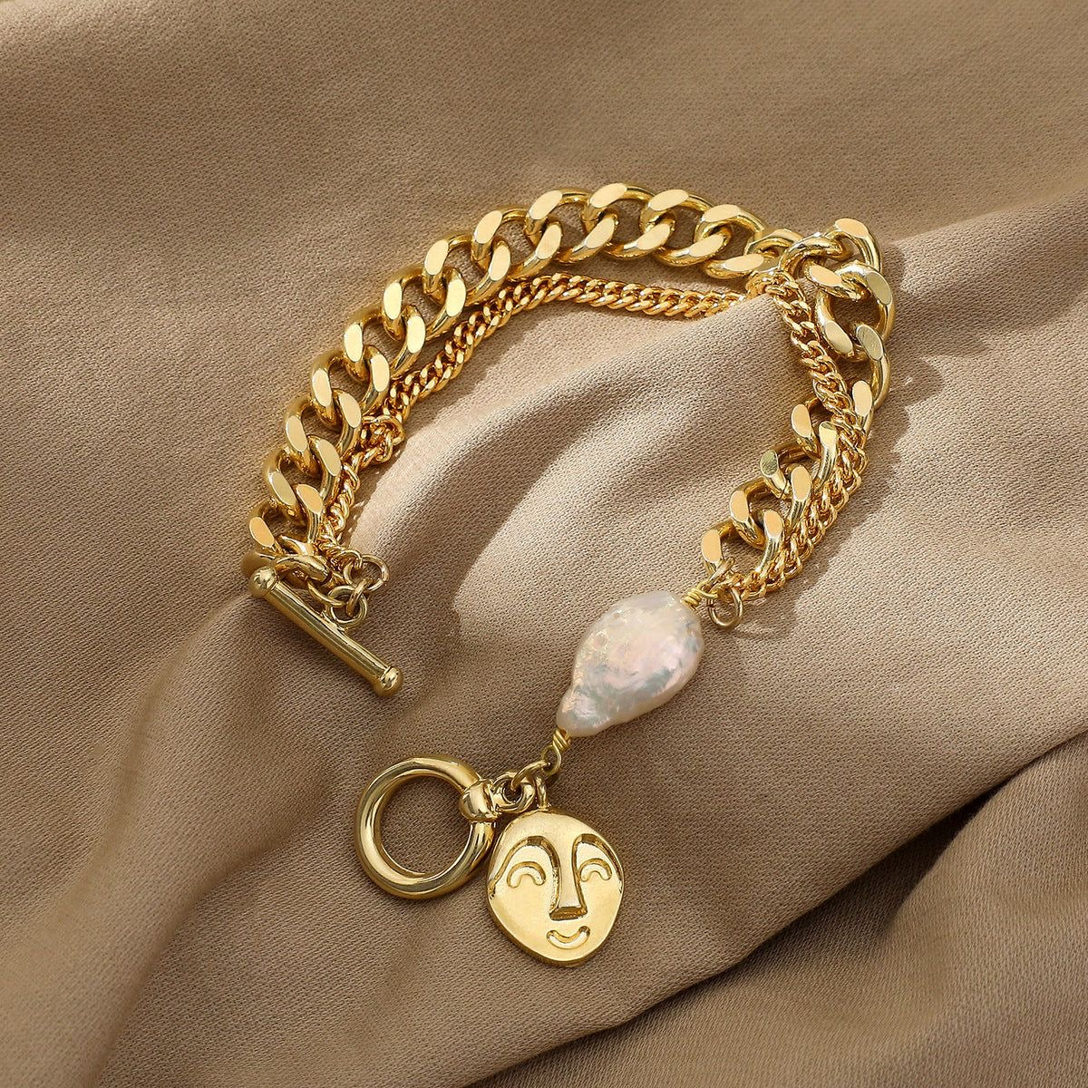 Bracelet