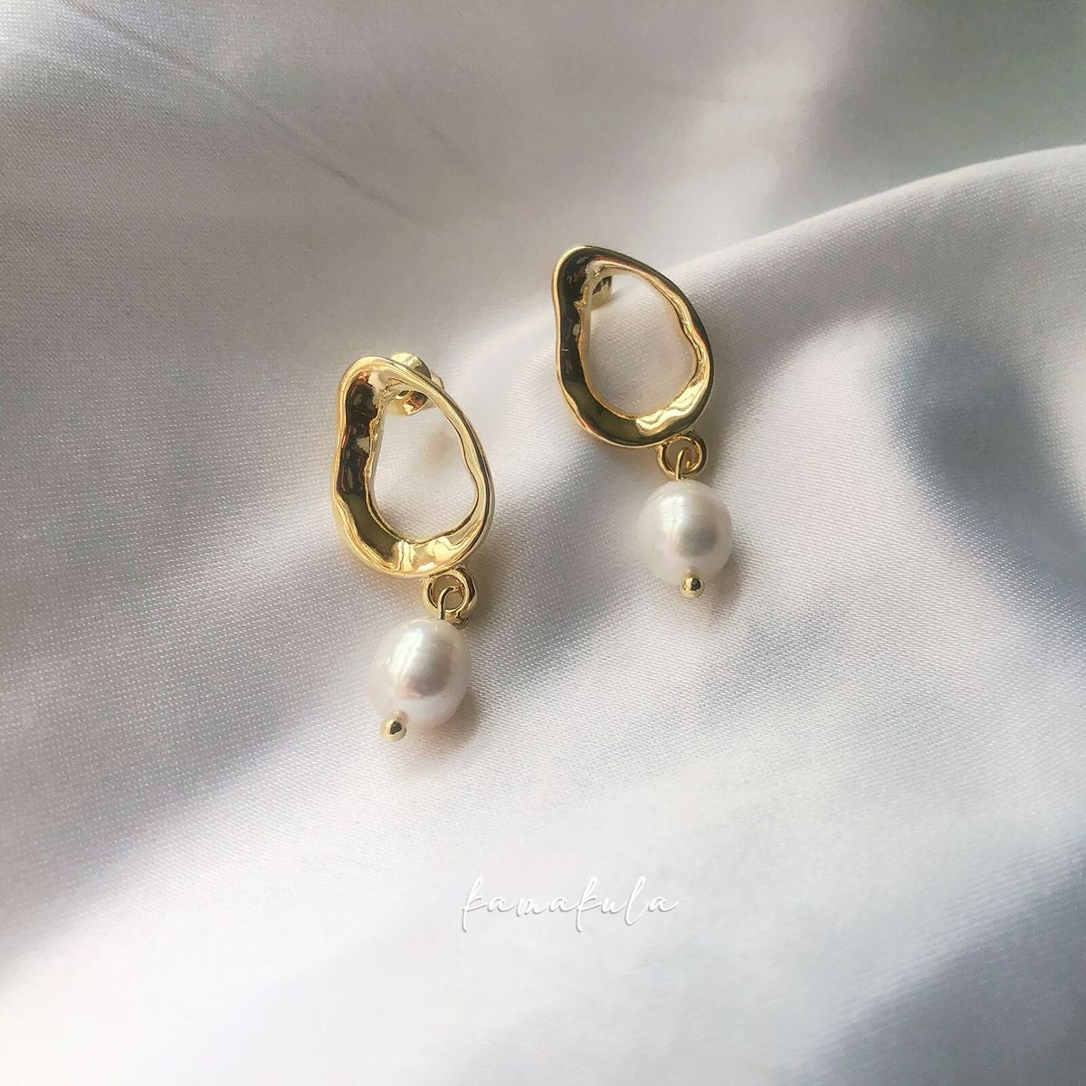 Baroque Pearl Earring